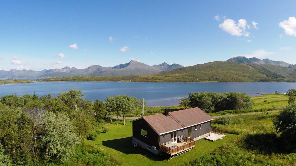 Midt I Lofoten Alstad  Exterior photo